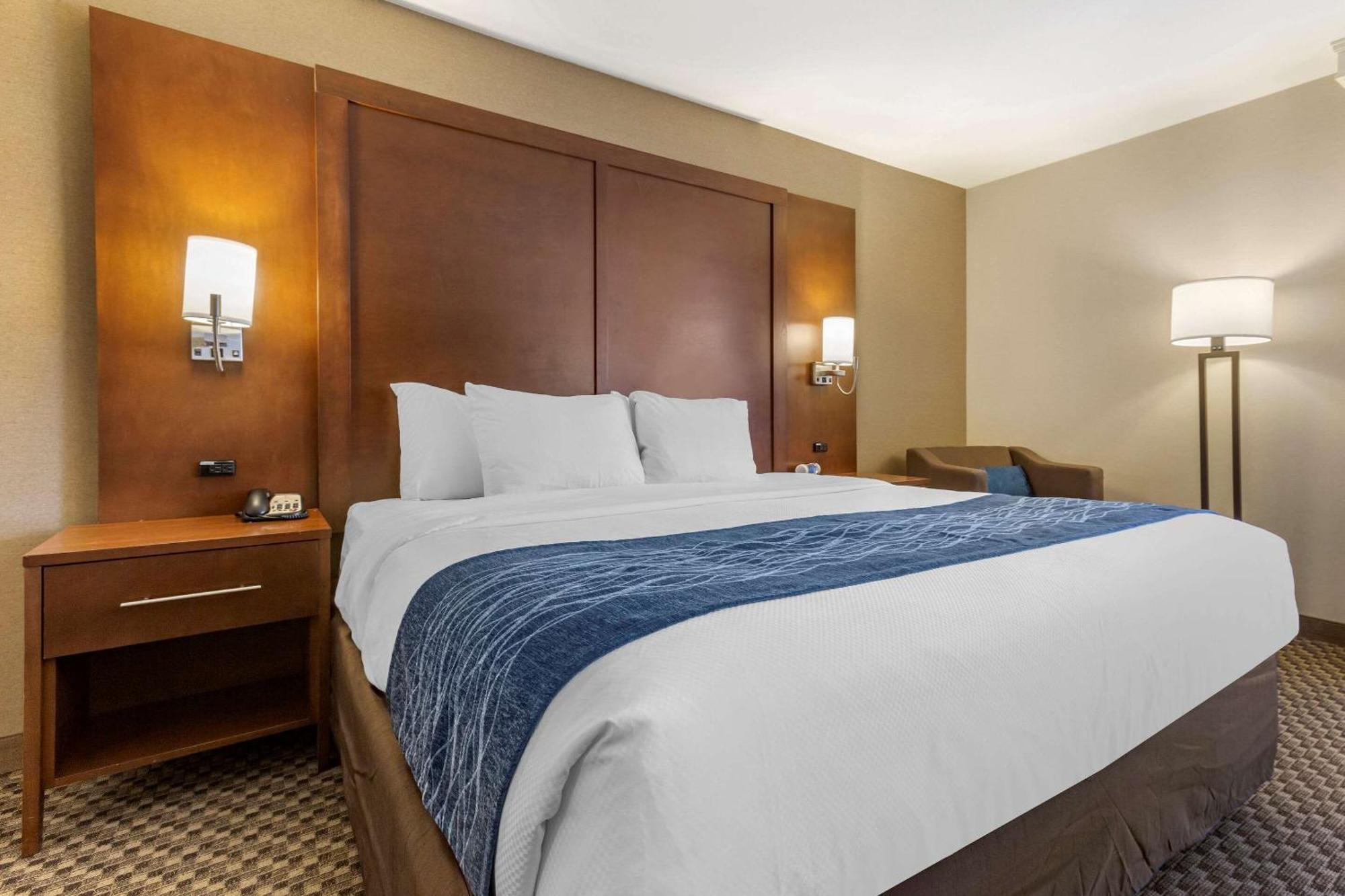 Comfort Inn At Buffalo Bill Village Resort Коуди Стая снимка