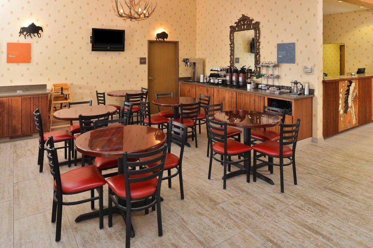 Comfort Inn At Buffalo Bill Village Resort Коуди Екстериор снимка
